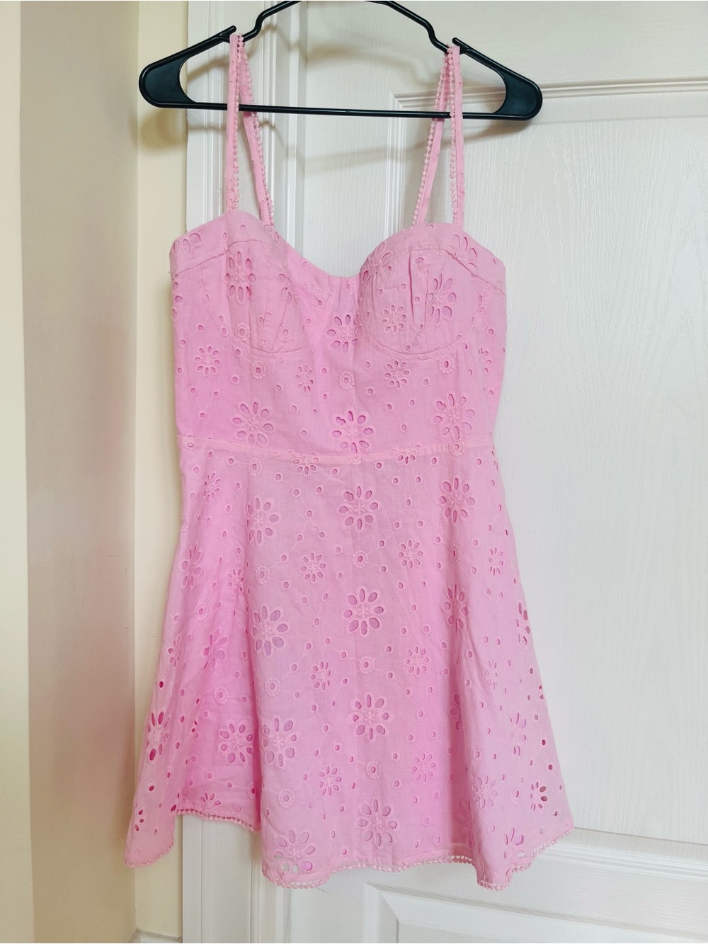 NWT Forever 21 Pink Floral Eyelet Dress
